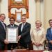 Pepe Chedraui reconoce al embajador de Países Bajos como visitante distinguido