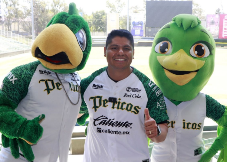 Omar Muñoz firma convenio de colaboración con Pericos