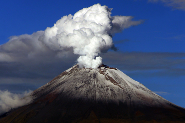 Analizan investigadores del CICA repercusiones del deshielo glaciar