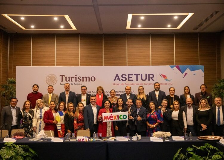 Turismo suma esfuerzos para reposicionar a México como destino
