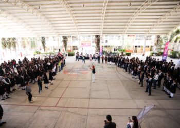 Fortalecen valores y liderazgo en estudiantes de San Andrés Cholula