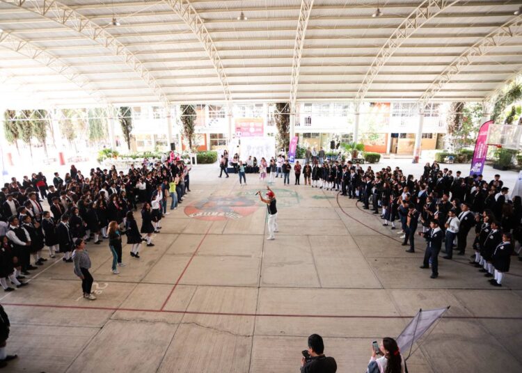 Fortalecen valores y liderazgo en estudiantes de San Andrés Cholula