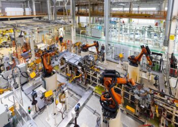 Crecimiento del empleo en manufactura está estancado