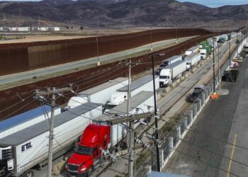 Frontera norte, entre alivio y desconcierto por aranceles de Trump