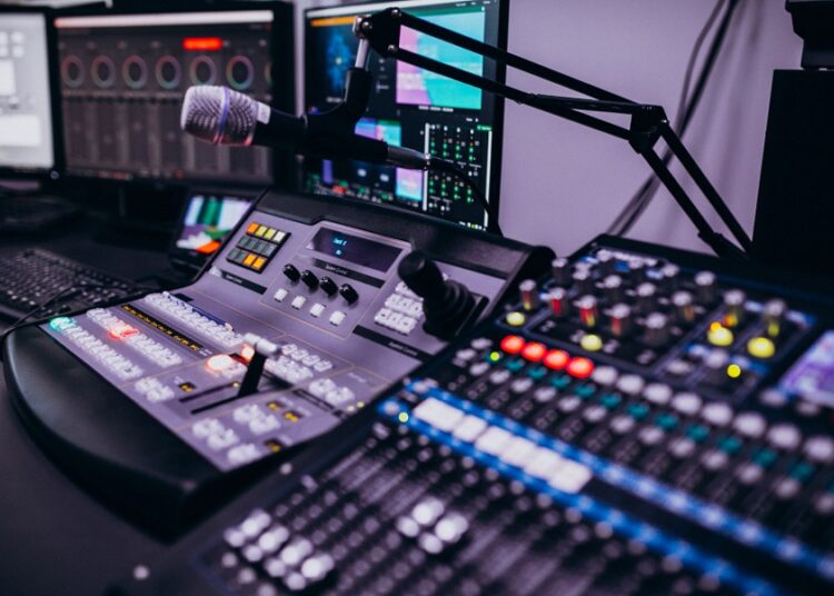 Los verdaderos grandes de la radio en Puebla