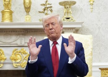 Trump admite costo por aranceles, pero asegura que “irá bien”