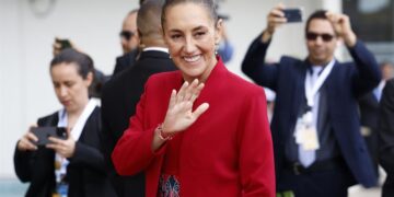 Sheinbaum propone cumbre económica en la Celac