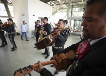 Acapulco anuncia Cumbre del Mariachi para promover la música