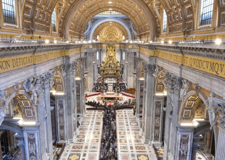 Cortejo de Francisco recorrerá 6 km en Roma