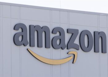 Amazon lanzará sus primeros satélites de internet el 9 de abril