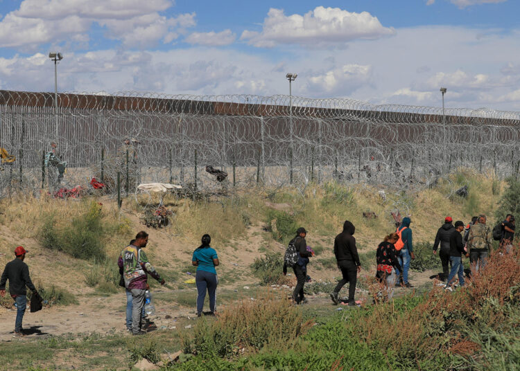 México y Estados Unidos reducen número de cruces ilegales en la frontera
