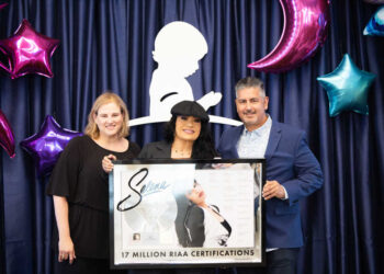 Selena recibe homenaje póstumo por récord musical en EE.UU.