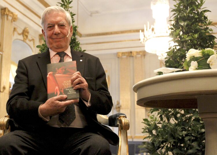 Latinoamérica despide al «maestro» Mario Vargas Llosa, «el peruano de todos los tiempos»