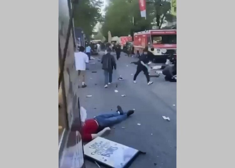 Atropello masivo en Canadá deja 9 muertos