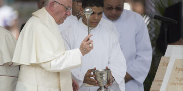 La OEA reconoce al papa como guía permanente
