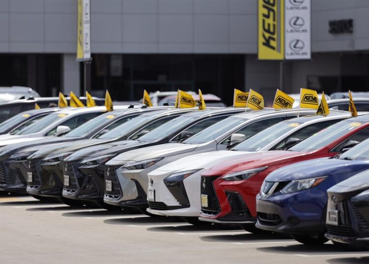 Aranceles disparan ventas de autos en EE.UU.