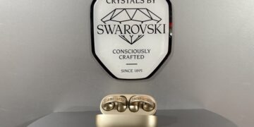 Motorola y Swarovski lanzan auriculares de lujo