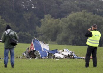 Una avioneta pequeña se estrella el Illinois y deja 4 muertos