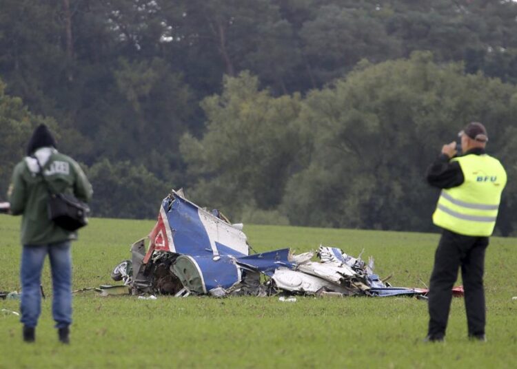 Una avioneta pequeña se estrella el Illinois y deja 4 muertos