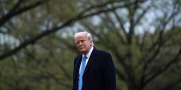 Trump y primer ministro japonés discuten aranceles
