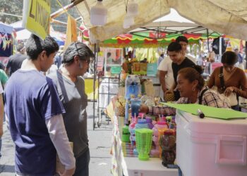 Ayuntamiento otorgará más de 400 permisos a ambulantes en Semana Santa