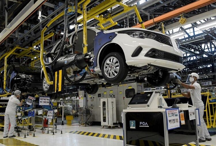 Cae exportación automotriz en primer trimestre de 2025