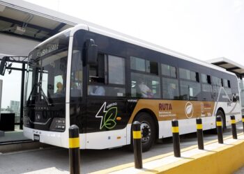 Piden analizar tarifa, frecuencia y velocidad de las unidades de la Línea 4 de RUTA