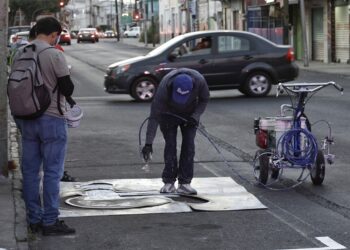 Delimitación de cajones de parquímetros avanza en un 45%