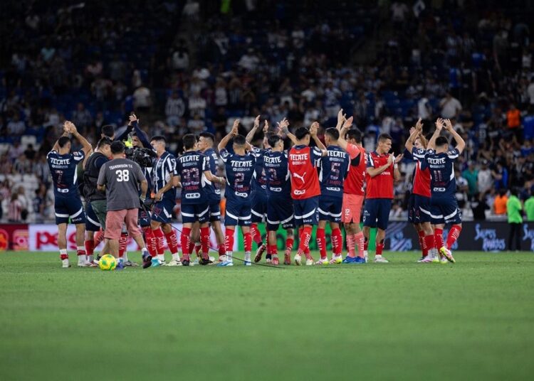 Rayados refuerzan posibilidades de clasificar a cuartos tras vencer a Chivas