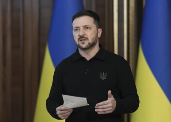 Zelenski pide el fin de ‘la hora del mal’ en la celebración de la Pascua