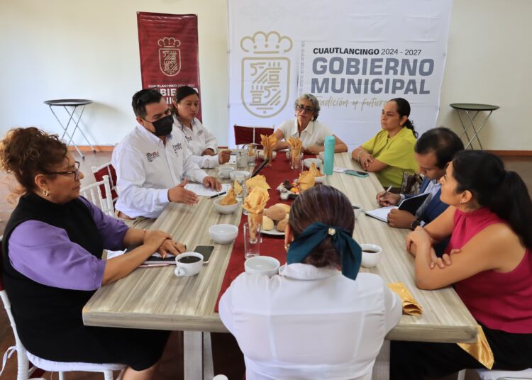 Cuautlancingo sede de reunión mensual de las Mesas de Trabajo DIM de la Micro Región 18 del Sedif