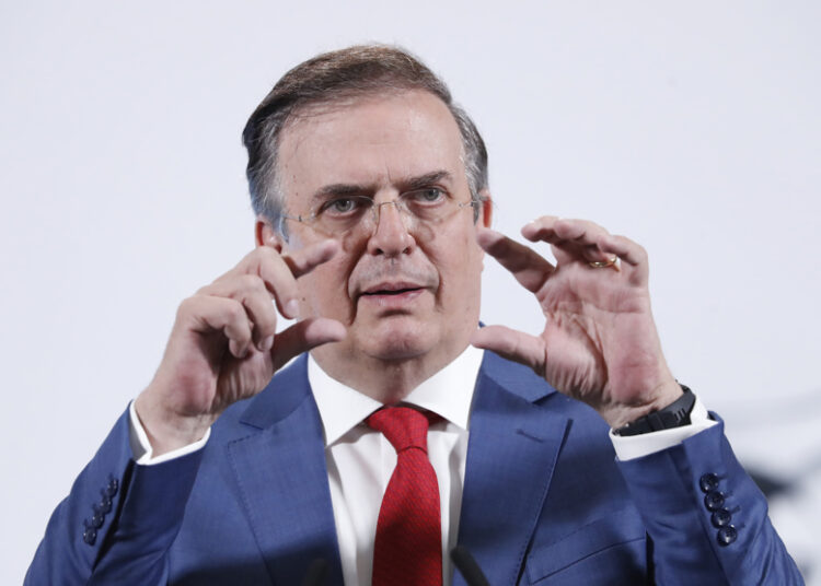 México propone incluir semiconductores en el T-MEC
