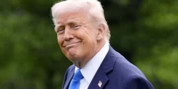 Trump invita al papa León XIV a la Casa Blanca