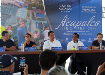 Llega a México la academia de Carlos Alcaraz para jóvenes tenistas