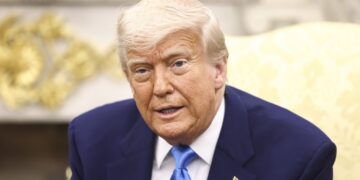 Trump pone fin a supervisión de Policía acusada de abuso de fuerza
