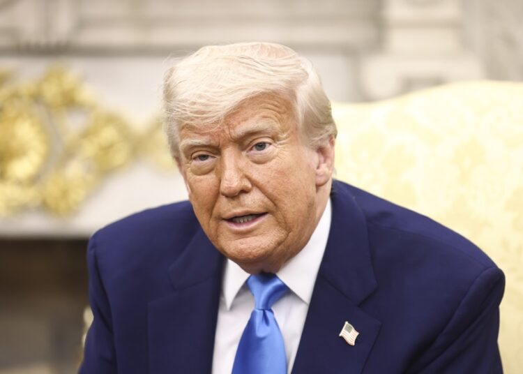 Trump pone fin a supervisión de Policía acusada de abuso de fuerza