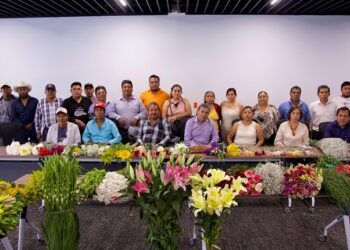 Promueven en Congreso venta de flor originaria de Atlixco