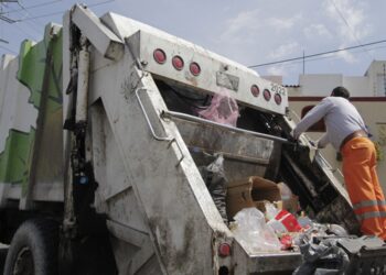 Exhorta Congreso a municipios a la separar basura