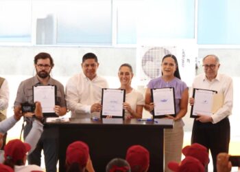En SLP, la Secretaría de Bienestar y el IMSS firman convenio para el programa Salud Casa por Casa