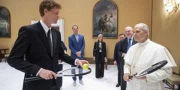 León XIV recibe al tenista Sinner