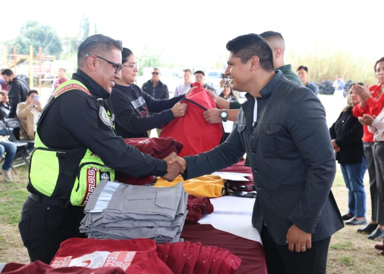 Histórico para Cuautlancingo adquisición de camión de bomberos: Omar Muñoz
