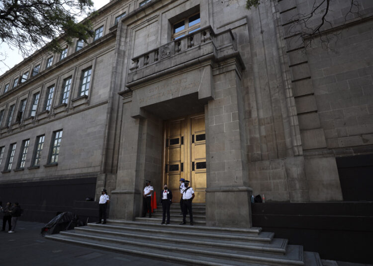 Advierten más problemas que ventajas en elección judicial en México