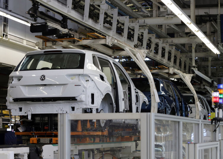 Cae 9 % la producción de autos en México en abril