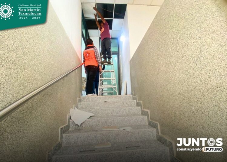 Lluvias provocan daños en presidencia municipal de Texmelucan