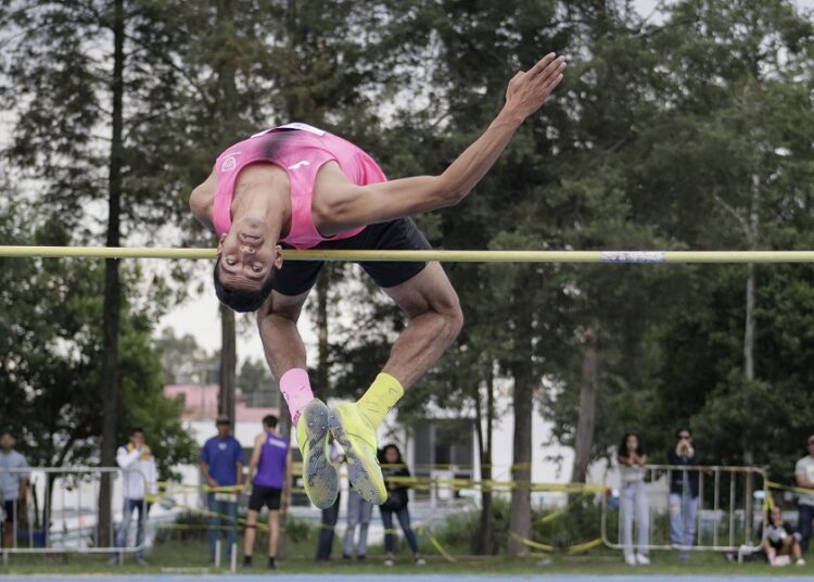 Entregarán estímulos económicos de acuerdo con participación en Olimpiada Nacional