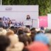 Lupita Cuautle lleva más apoyos alimentarios a familias de San Andrés