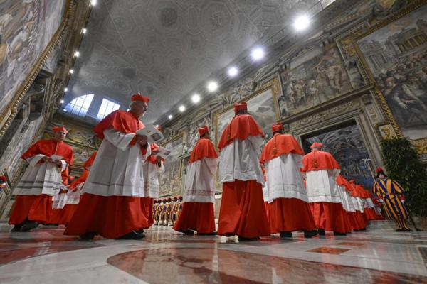Empieza el cónclave para elegir al sucesor de Francisco