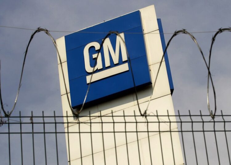 GM, Ford y Stellantis critican acuerdo EE.UU.-Reino Unido