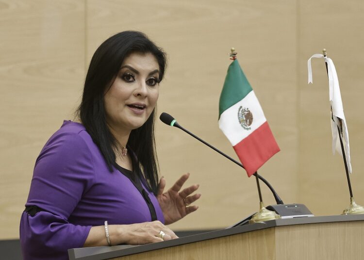 Delfina Pozos pide al Congreso abrir debate sobre prohibición de narcocorridos