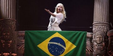 Lady Gaga paralizó Río de Janeiro con concierto gratuito